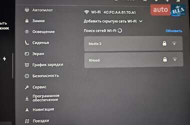 Седан Tesla Model 3 2022 в 