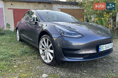 Седан Tesla Model 3 2019 в Стрые