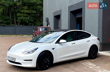 Седан Tesla Model 3 2019 в 