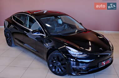 Седан Tesla Model 3 2019 в 