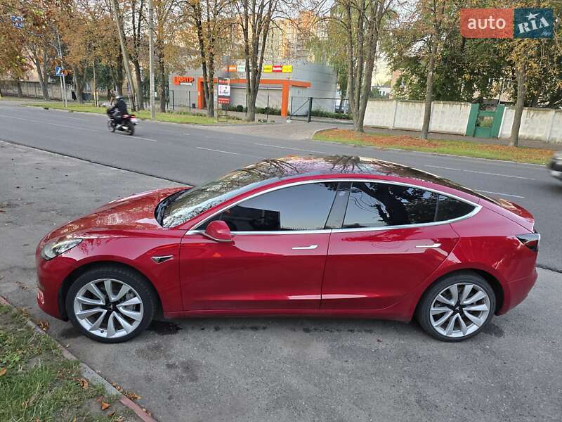Седан Tesla Model 3 2018 в Черкассах фото 11 Седан Tesla Model 3 2018 в Черкассах