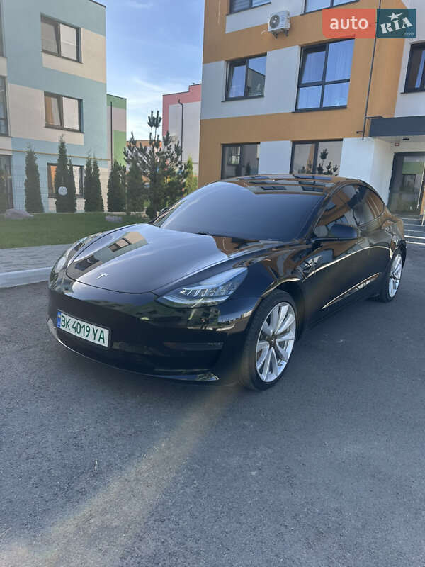 Седан Tesla Model 3 2018 в Рівному фото 2 Седан Tesla Model 3 2018 в Рівному