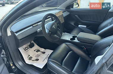 Седан Tesla Model 3 2021 в Івано-Франківську