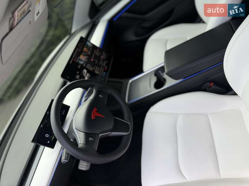 Седан Tesla Model 3 2021 в Малине фото 18 Седан Tesla Model 3 2021 в Малине