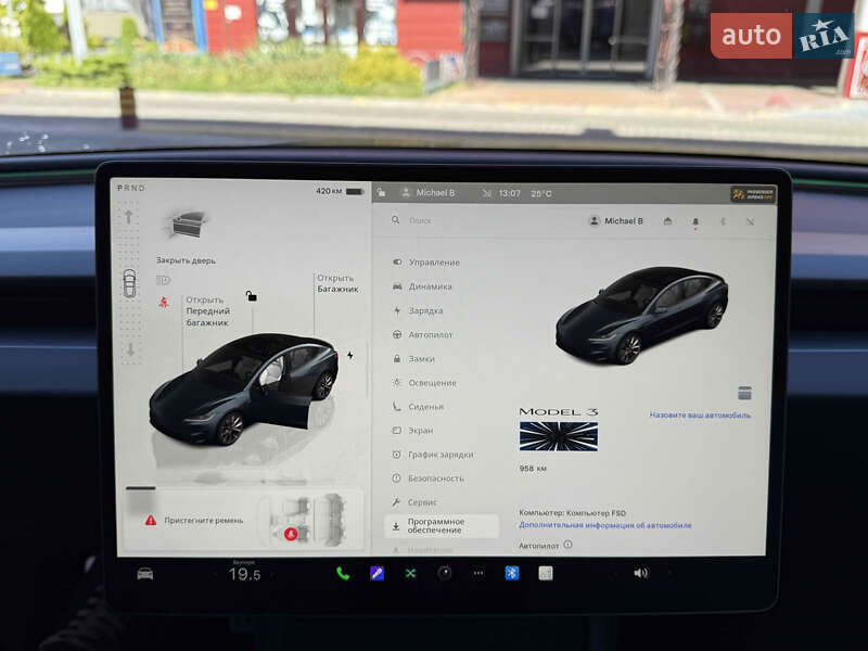 Седан Tesla Model 3 2024 в Львове