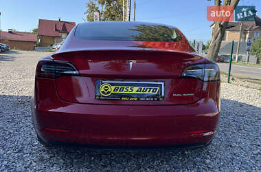 Седан Tesla Model 3 2019 в 