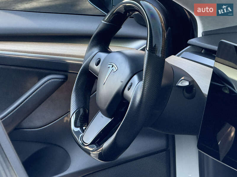 Седан Tesla Model 3 2017 в Харкові фото 15 Седан Tesla Model 3 2017 в Харкові