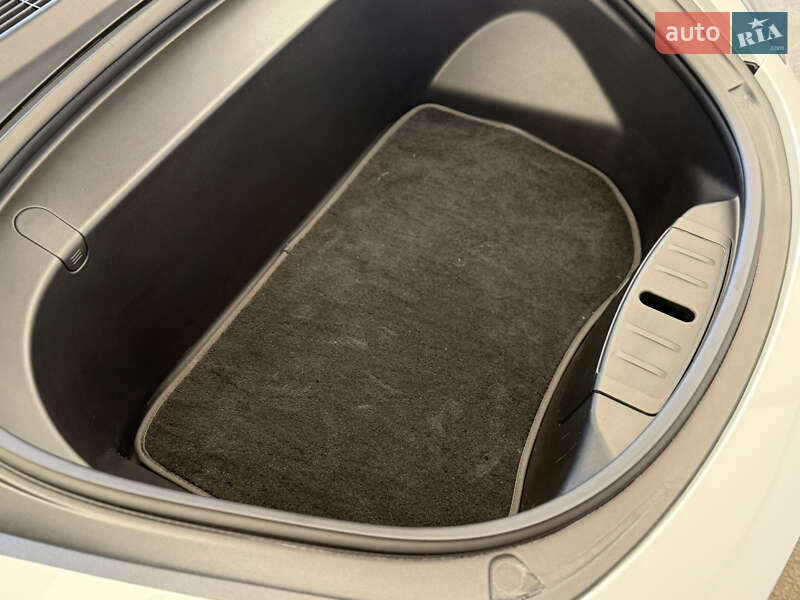 Седан Tesla Model 3 2017 в Харкові фото 27 Седан Tesla Model 3 2017 в Харкові