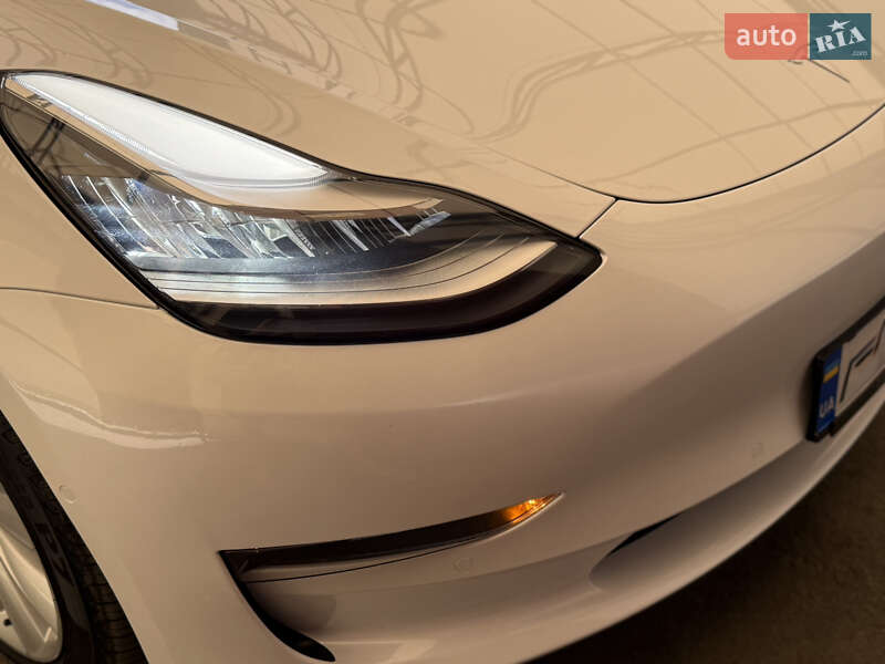 Седан Tesla Model 3 2017 в Харкові фото 35 Седан Tesla Model 3 2017 в Харкові