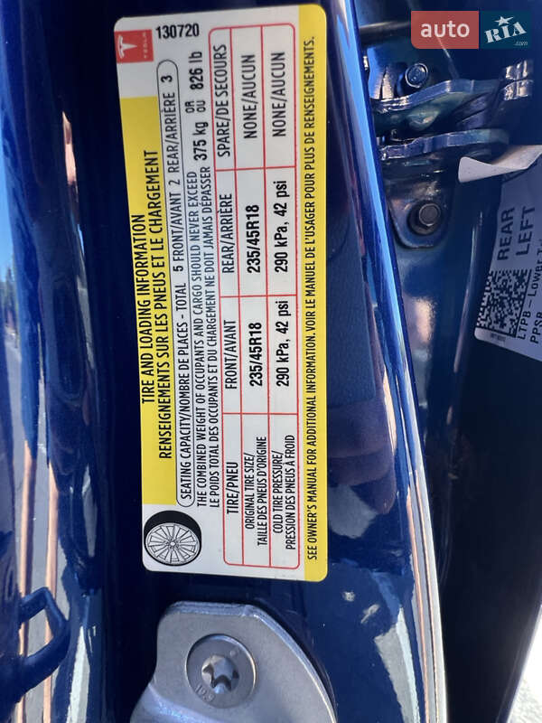 Седан Tesla Model 3 2018 в Одесі