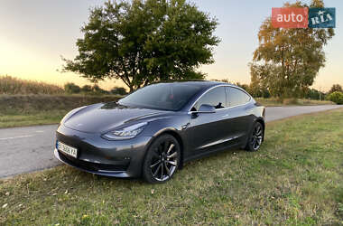 Седан Tesla Model 3 2019 в 