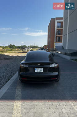 Седан Tesla Model 3 2019 в 