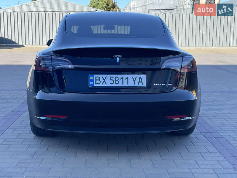 Седан Tesla Model 3 2021 в Хмельницькому