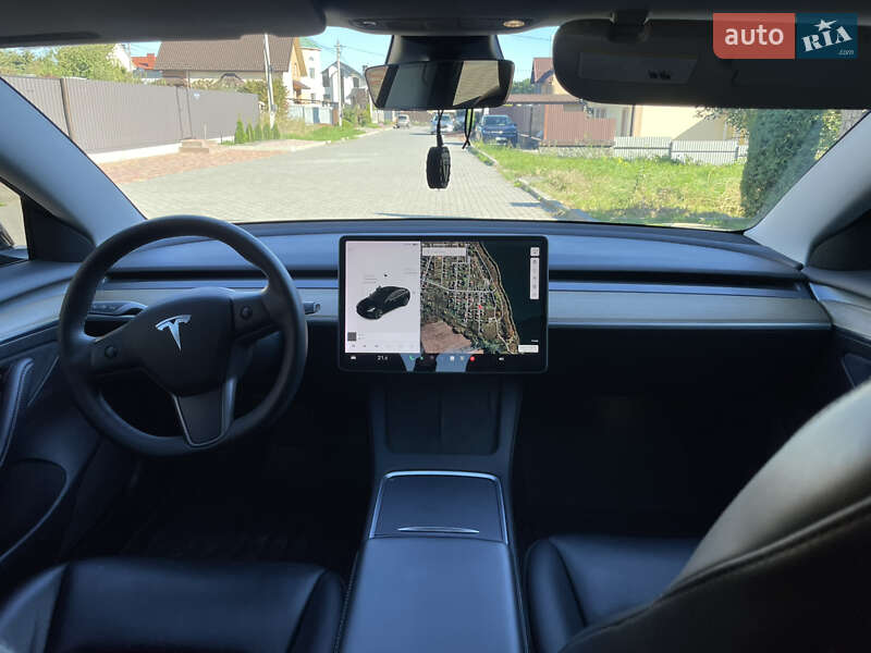 Седан Tesla Model 3 2021 в Хмельницькому