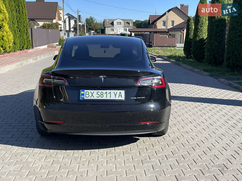 Седан Tesla Model 3 2021 в Хмельницькому