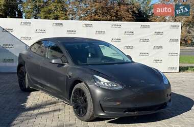 Седан Tesla Model 3 2018 в Луцьку