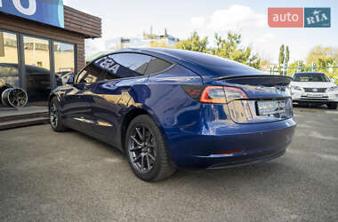 Седан Tesla Model 3 2018 в 