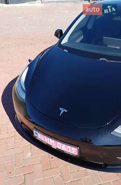 Седан Tesla Model 3 2018 в 