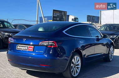 Седан Tesla Model 3 2018 в 
