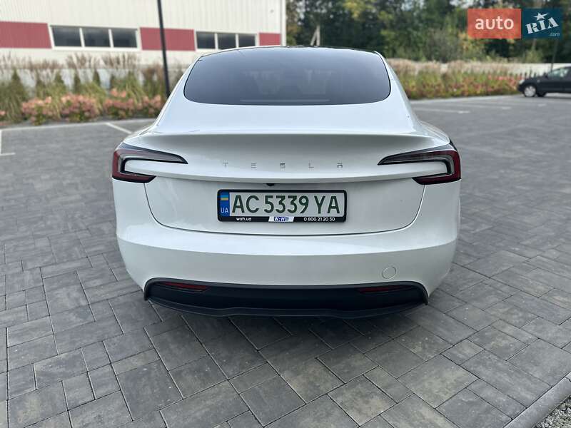 Седан Tesla Model 3 2024 в Луцьку фото 4 Седан Tesla Model 3 2024 в Луцьку