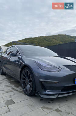 Седан Tesla Model 3 2018 в 