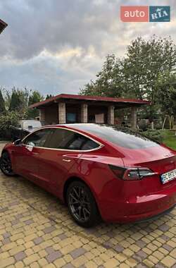 Седан Tesla Model 3 2018 в 