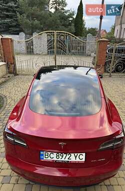 Седан Tesla Model 3 2018 в 