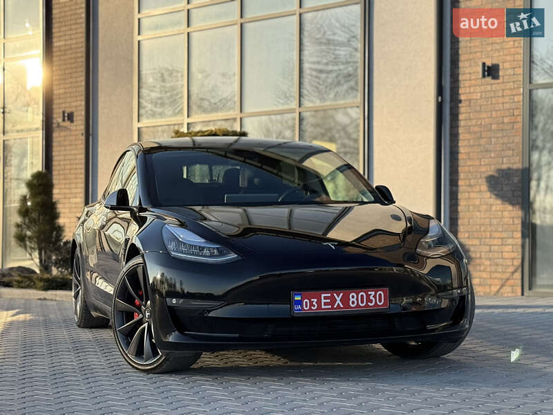 Седан Tesla Model 3 2019 в Тернополі фото 3 Седан Tesla Model 3 2019 в Тернополі