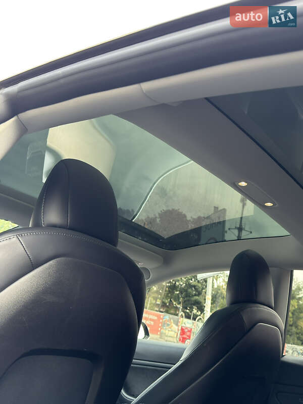 Седан Tesla Model 3 2018 в Києві фото 28 Седан Tesla Model 3 2018 в Києві