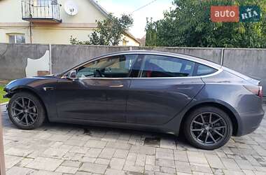 Седан Tesla Model 3 2018 в 