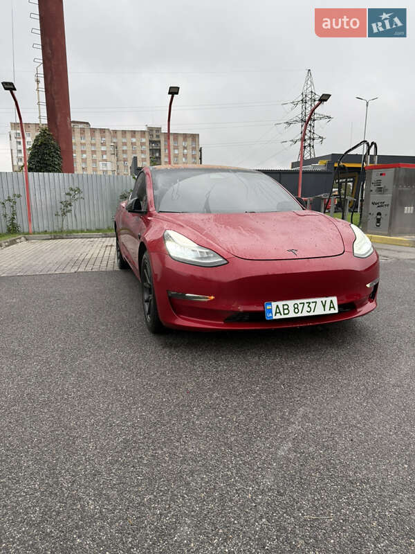 Седан Tesla Model 3 2018 в Вінниці
