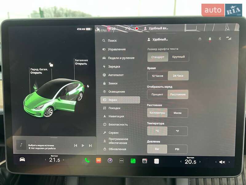 Седан Tesla Model 3 2021 в Киеве