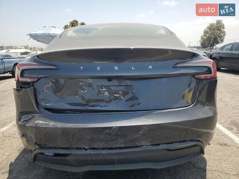 Седан Tesla Model 3 2025 в Києві