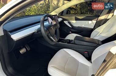 Седан Tesla Model 3 2019 в Белой Церкви