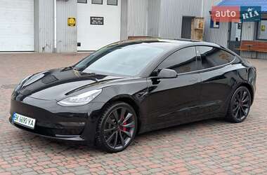 Седан Tesla Model 3 2019 в Ровно