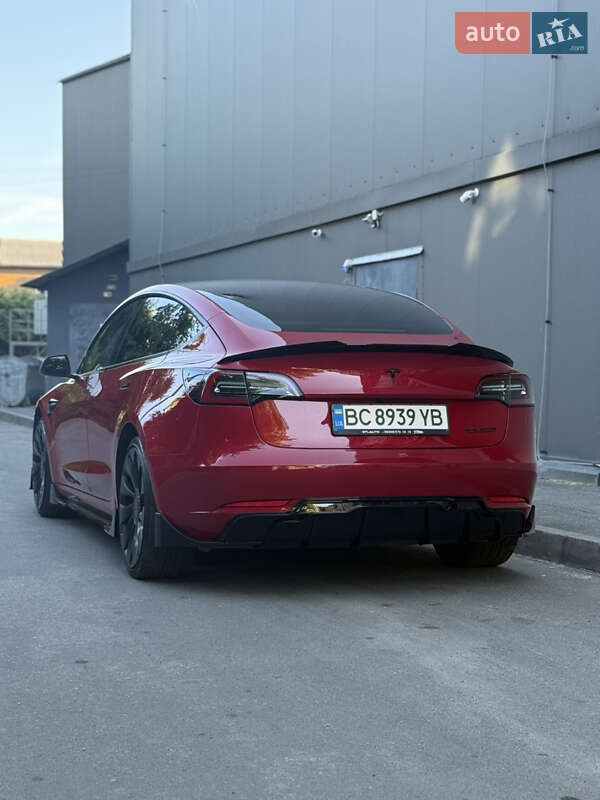 Седан Tesla Model 3 2021 в Хмельницком фото 7 Седан Tesla Model 3 2021 в Хмельницком