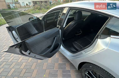 Седан Tesla Model 3 2018 в 