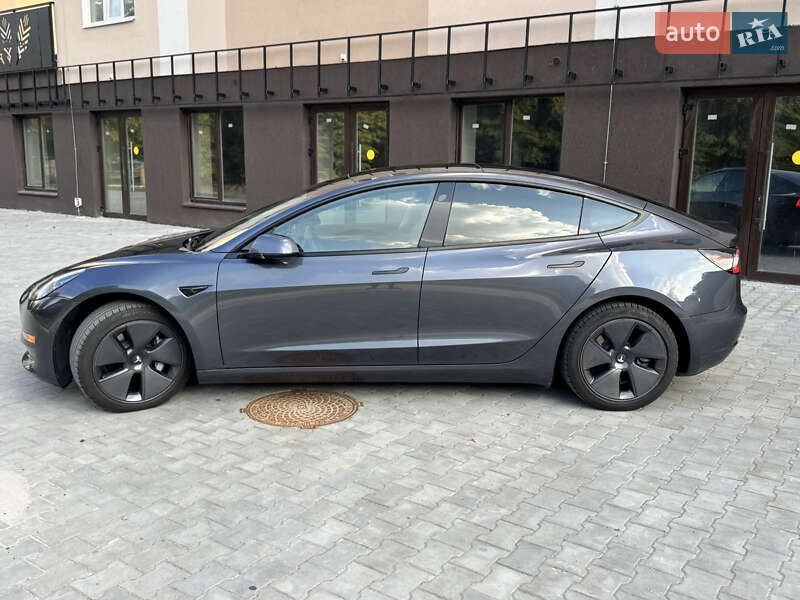 Седан Tesla Model 3 2022 в Луцьку фото 5 Седан Tesla Model 3 2022 в Луцьку