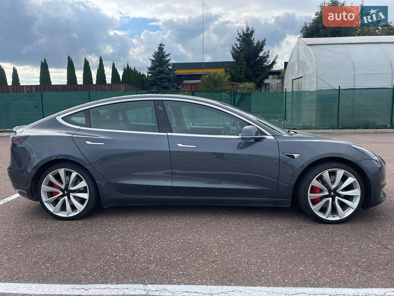 Седан Tesla Model 3 2019 в Львове фото 7 Седан Tesla Model 3 2019 в Львове