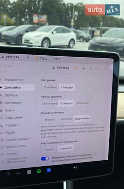 Седан Tesla Model 3 2018 в 