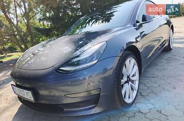 Седан Tesla Model 3 2019 в 