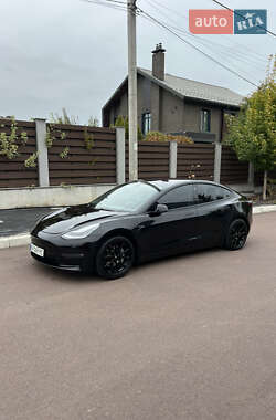 Седан Tesla Model 3 2018 в 