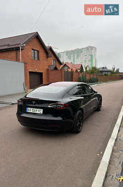 Седан Tesla Model 3 2018 в 