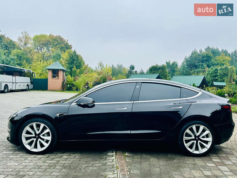 Седан Tesla Model 3 2020 в Львове фото 4 Седан Tesla Model 3 2020 в Львове