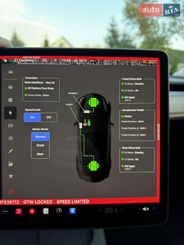 Седан Tesla Model 3 2021 в Луцьку