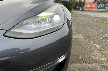 Седан Tesla Model 3 2022 в Мукачевому фото 5 Седан Tesla Model 3 2022 в Мукачевому