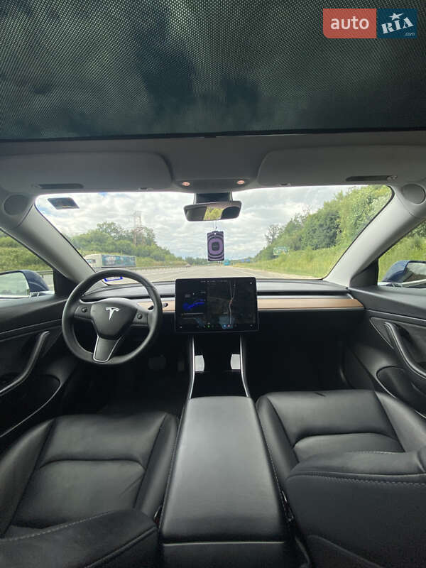 Седан Tesla Model 3 2020 в Львове фото 6 Седан Tesla Model 3 2020 в Львове