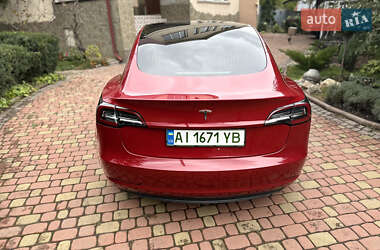 Седан Tesla Model 3 2018 в 