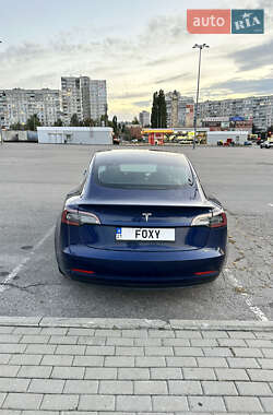 Седан Tesla Model 3 2018 в 