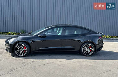 Седан Tesla Model 3 2021 в Полтаве
